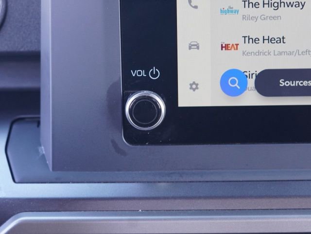 Used 2025 Toyota 4Runner SR5 image 24