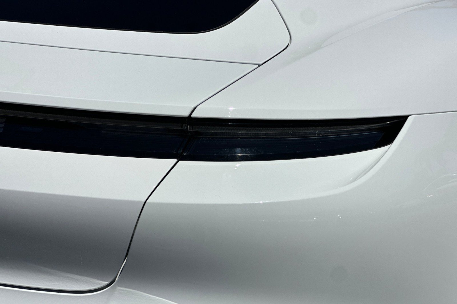 Certified 2023 Porsche Taycan RWD image 27