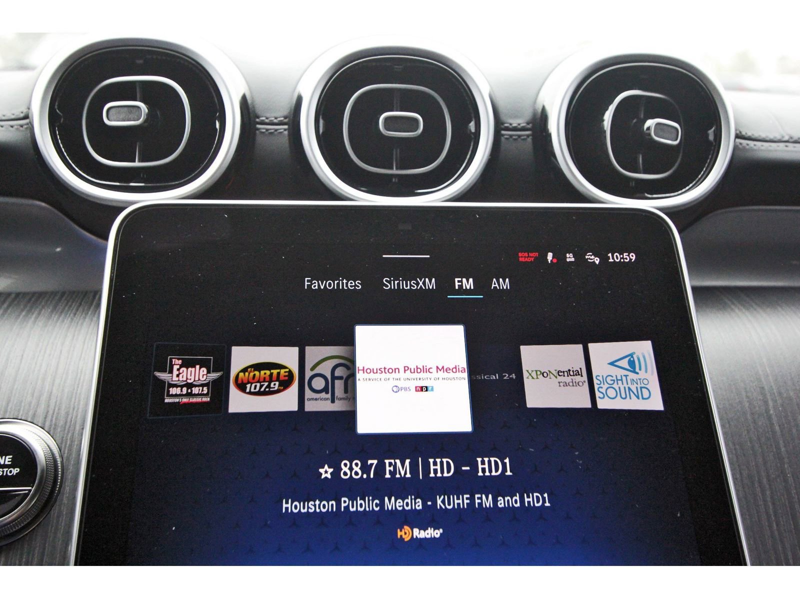 Used 2025 Mercedes-Benz GLC 300 image 27