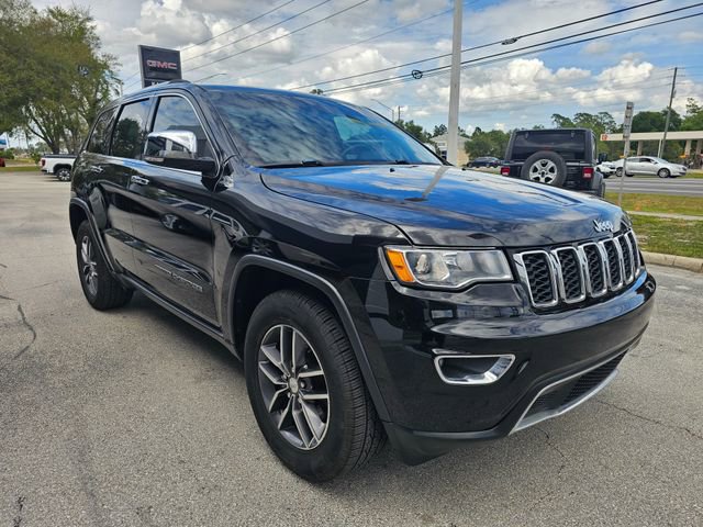 Used 2017 Jeep Grand Cherokee Limited image 11