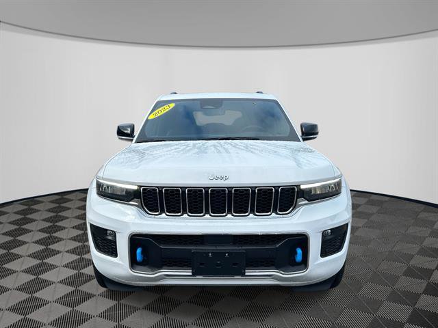 Used 2023 Jeep Grand Cherokee Overland w/ Luxury Tech Group IV image 2