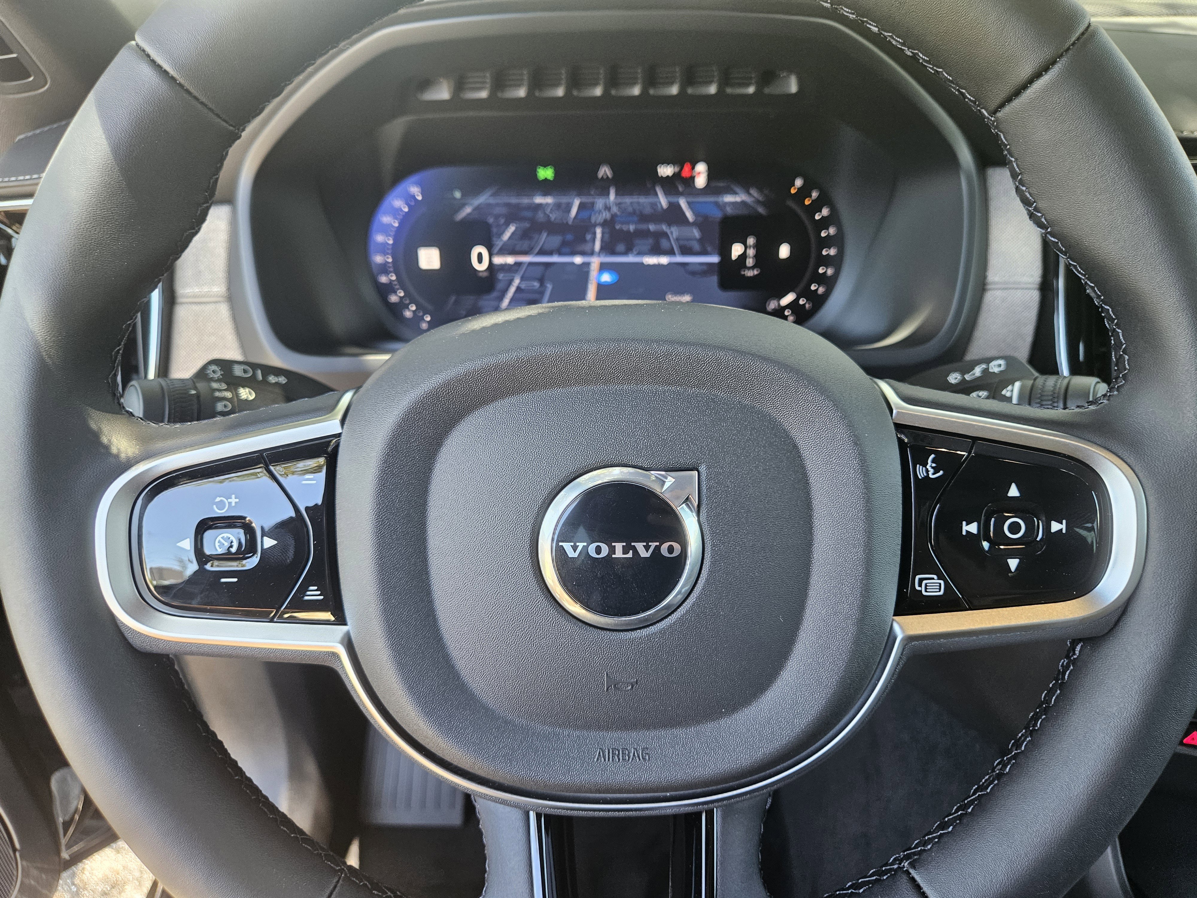 New 2026 Volvo XC90 B5 Plus image 35