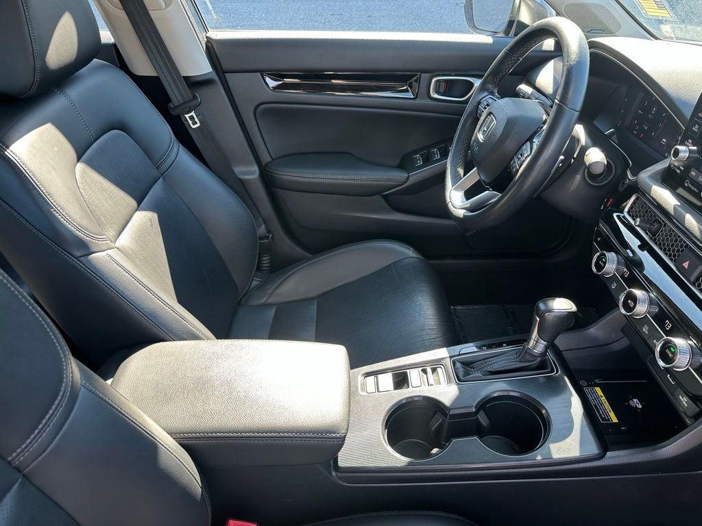 Used 2023 Honda Civic Touring image 16
