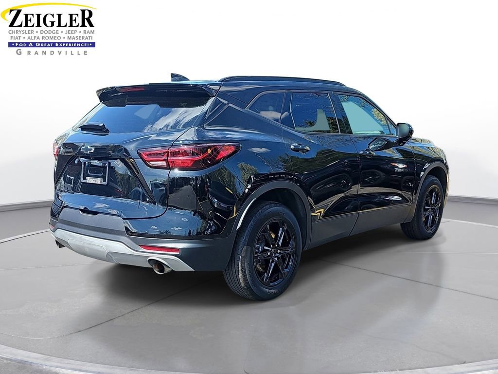 Used 2023 Chevrolet Blazer LT w/ Convenience Package image 5