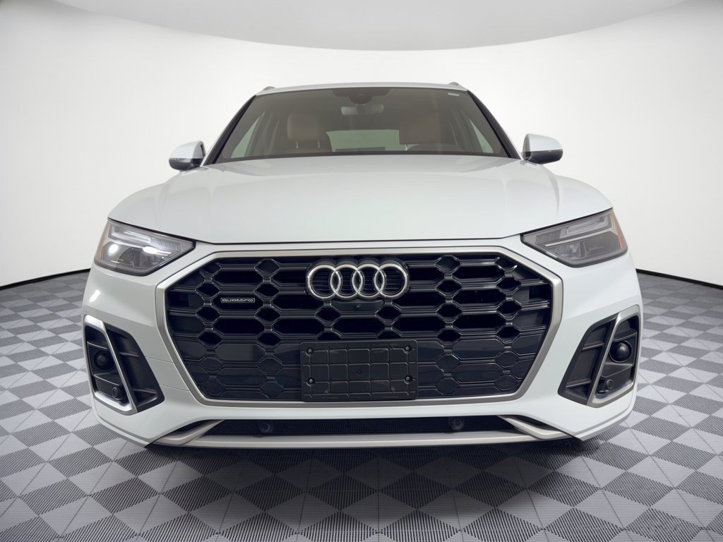 Used 2023 Audi Q5 2.0T Premium Plus w/ Premium Plus Package AWD/4WD image 6