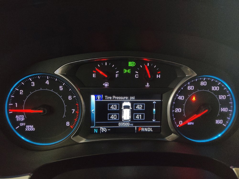 Used 2018 Chevrolet Traverse Premier w/ Driver Confidence II Package FWD image 23