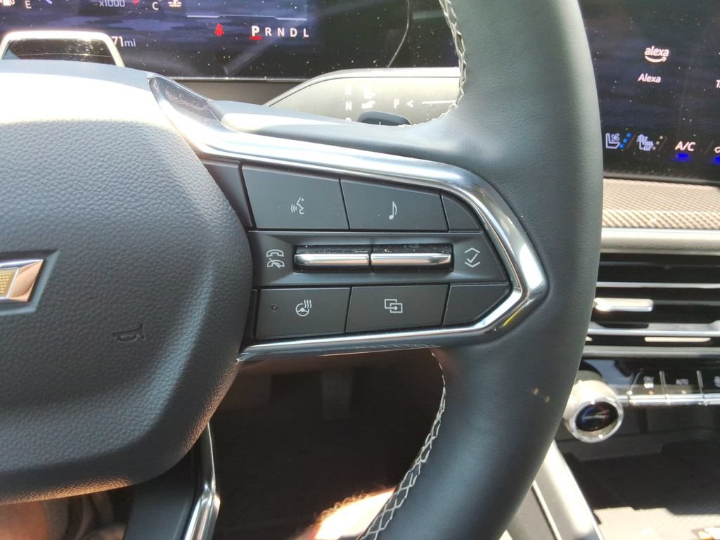 Certified 2025 Chevrolet Traverse High Country FWD image 27