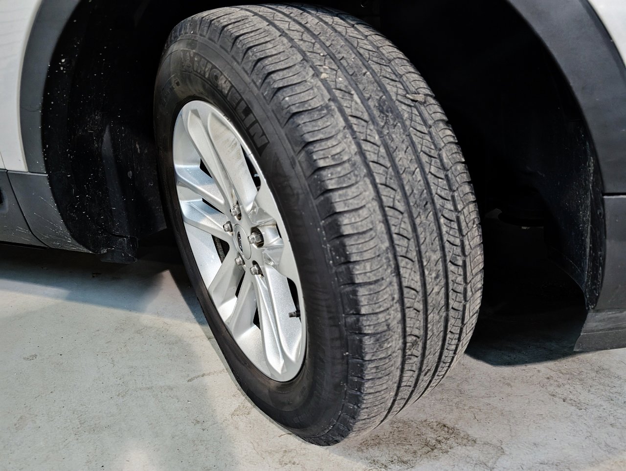 Used 2017 Ford Explorer FWD image 54