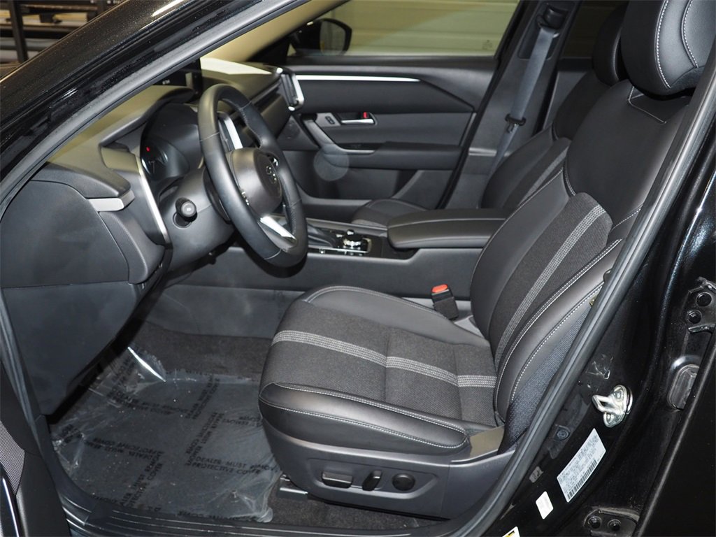 Certified 2025 MAZDA CX-50 2.5 Hybrid w/ Weather Package image 6