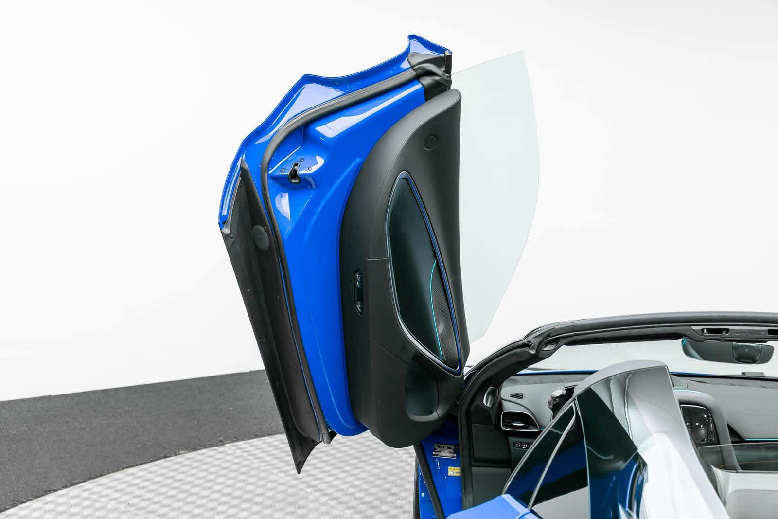 New 2025 McLaren Artura Spider RWD image 24