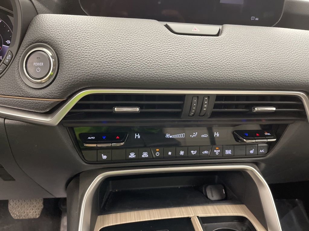 Used 2024 MAZDA CX-90 Plug-In Hybrid w/ Preferred image 16