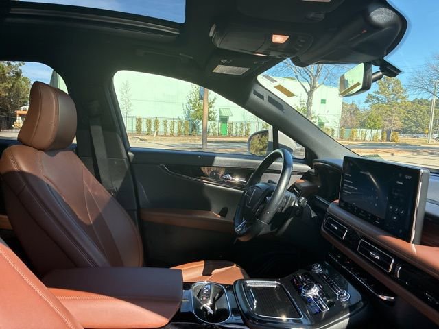 Certified 2023 Lincoln Nautilus Reserve w/ Class II Trailer Tow Package image 23