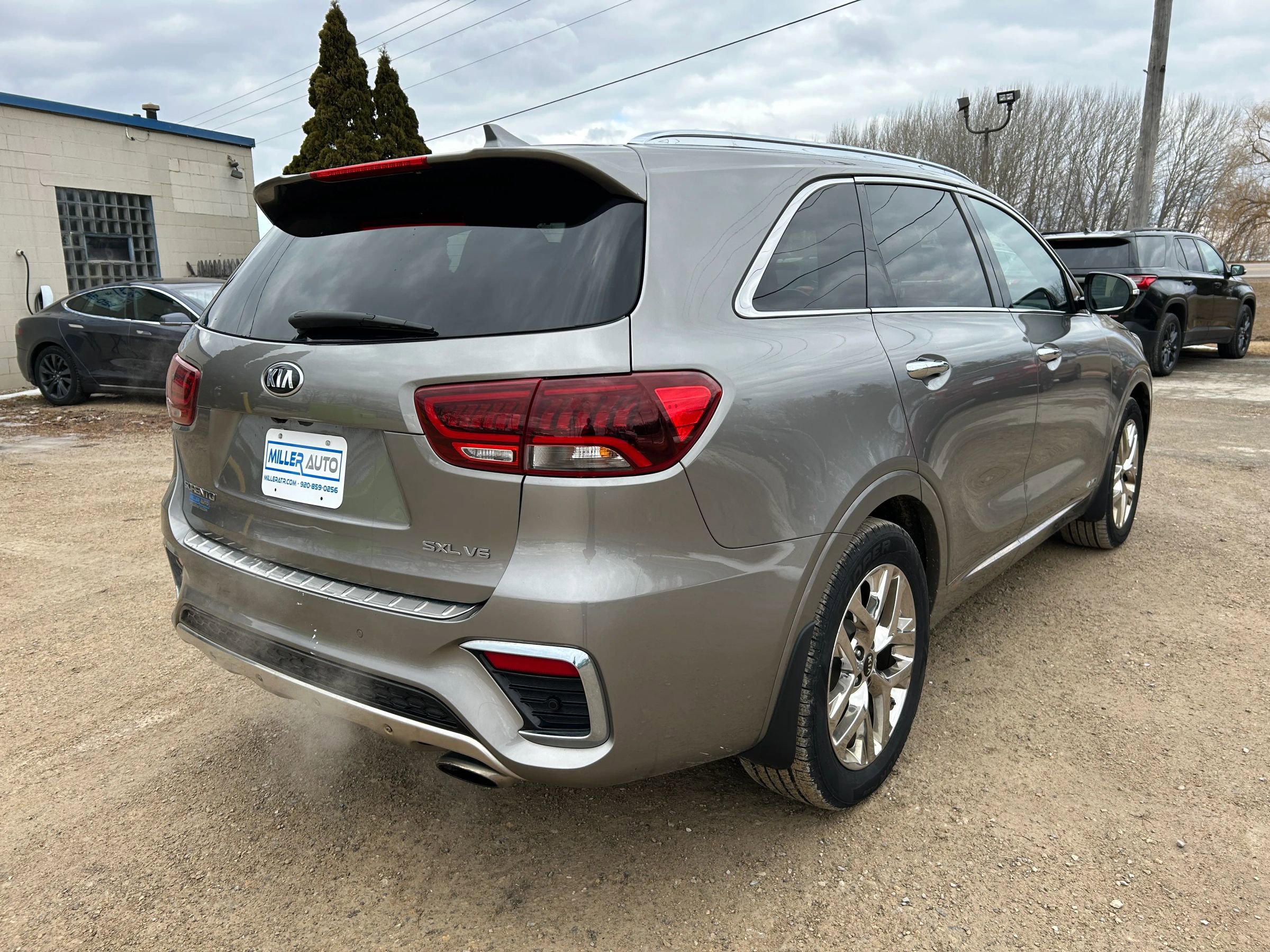 Used 2019 Kia Sorento SX image 4