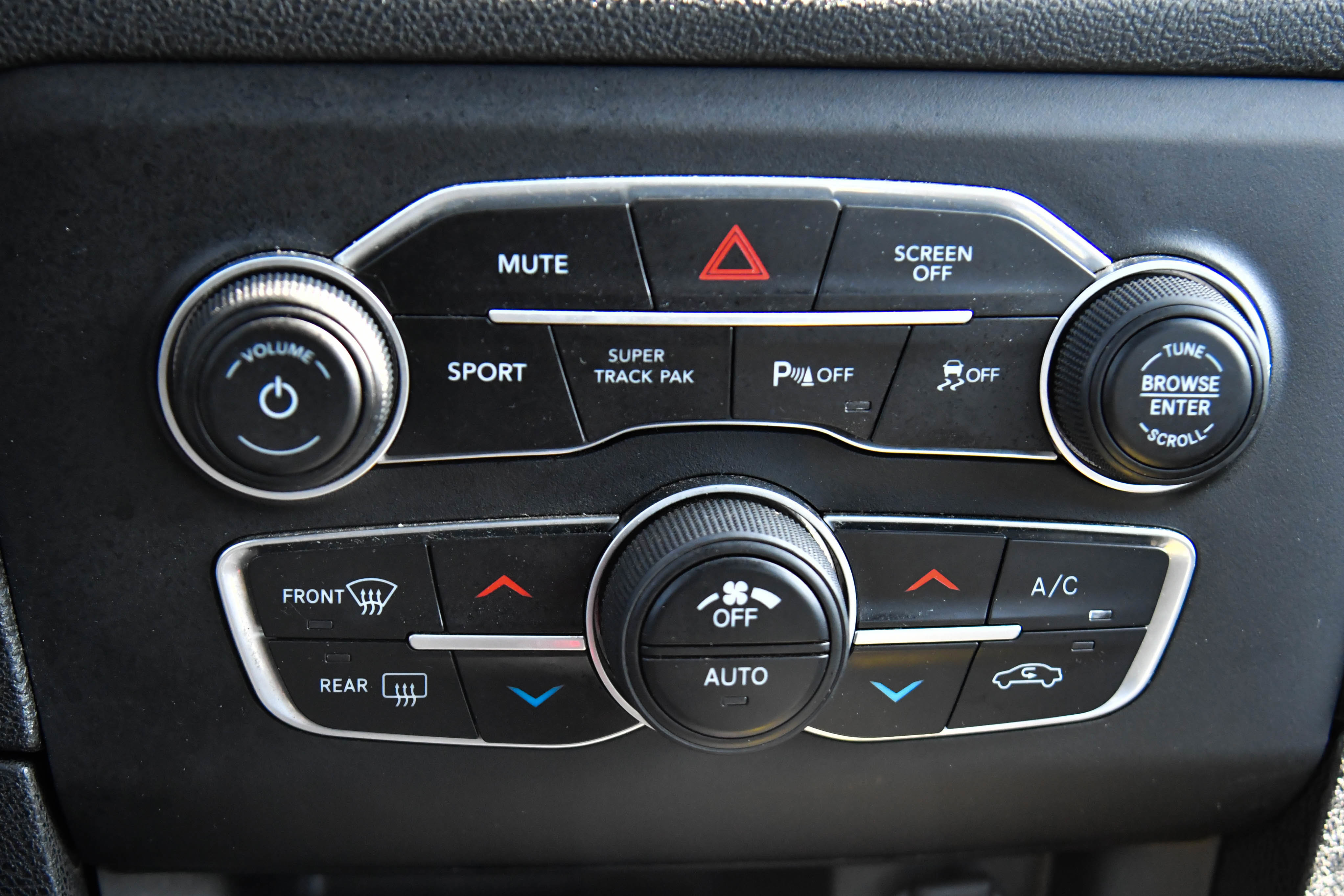 Used 2023 Dodge Charger GT image 23