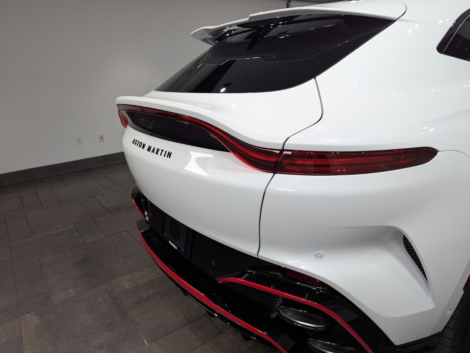 New 2026 Aston Martin DBX S image 8