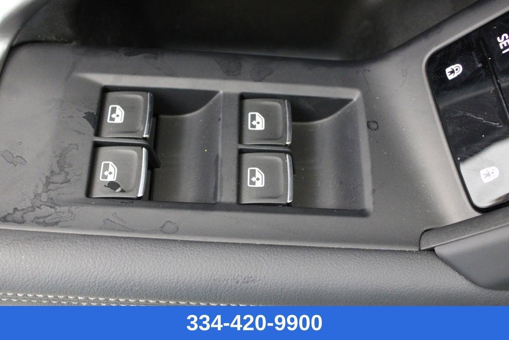 New 2025 Audi Q5 Premium image 17