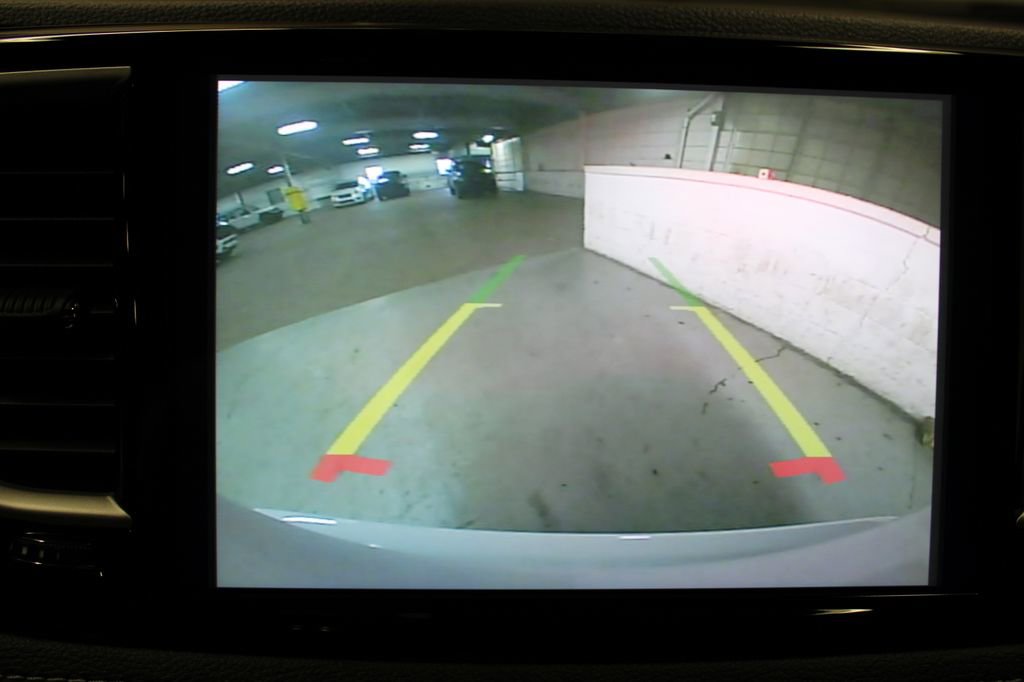 New 2026 Chrysler Pacifica Select image 16