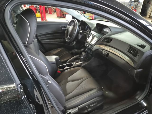 Used 2022 Acura ILX w/ Premium Package FWD image 11