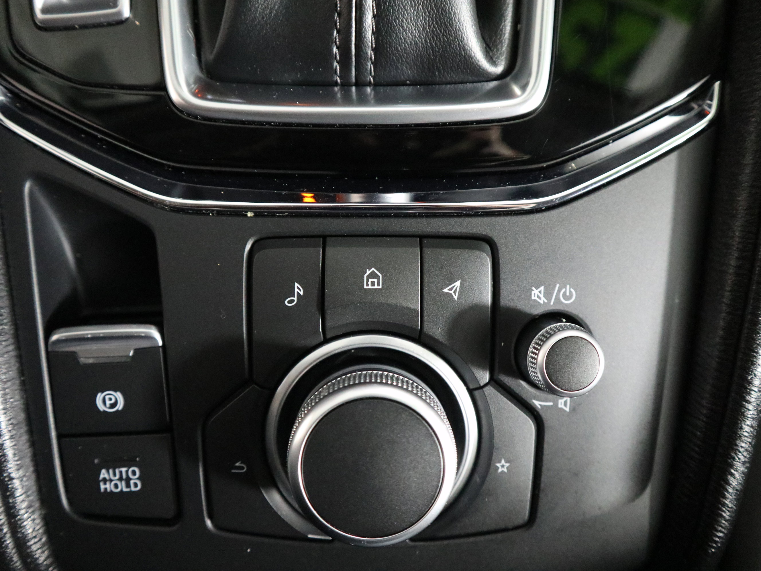 Certified 2025 MAZDA CX-5 AWD 2.5 S w/ Select Package image 31