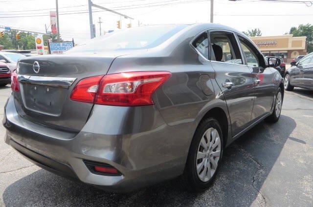 Used 2018 Nissan Sentra S FWD image 3