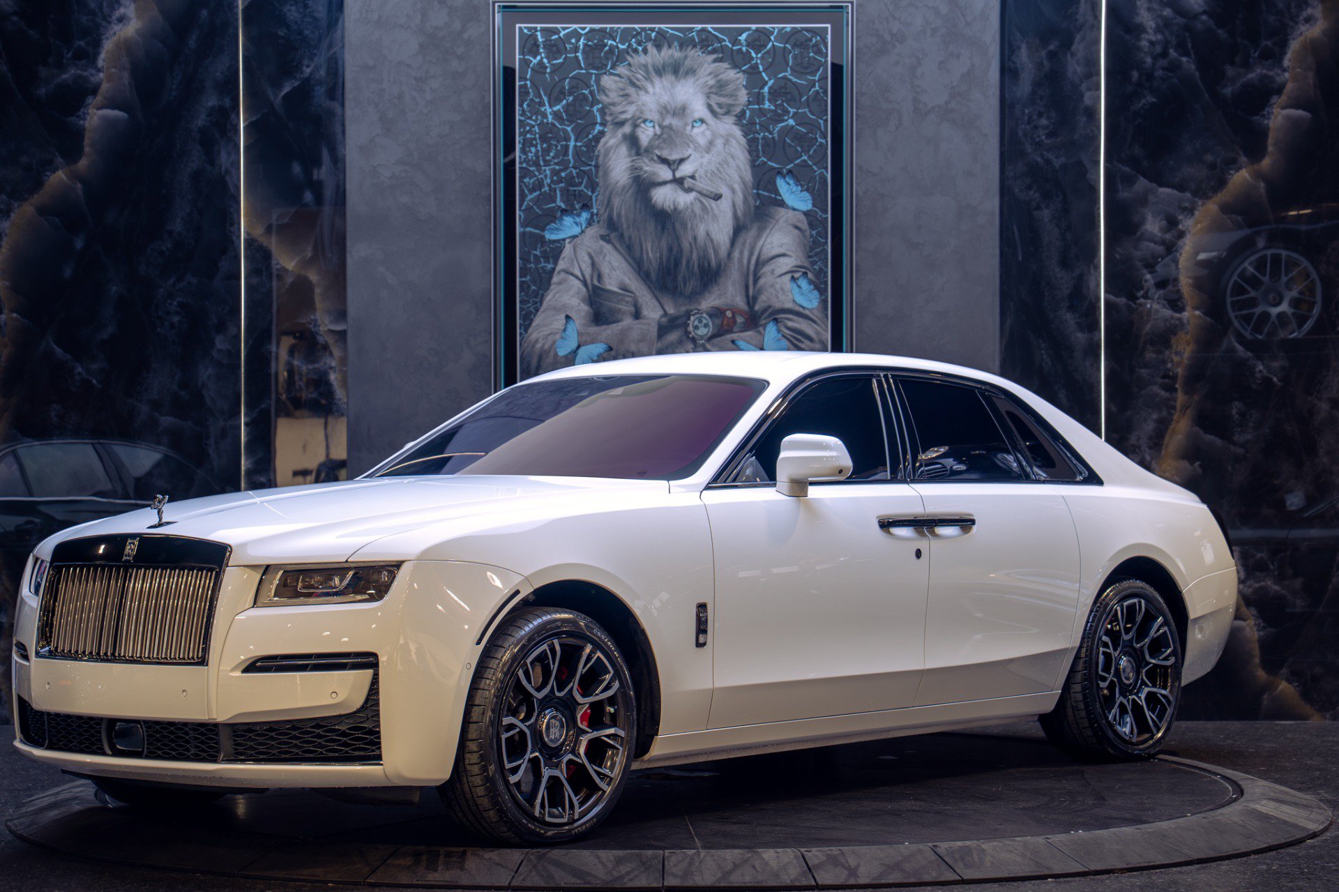 Used 2022 Rolls-Royce Ghost Black Badge AWD/4WD image 6
