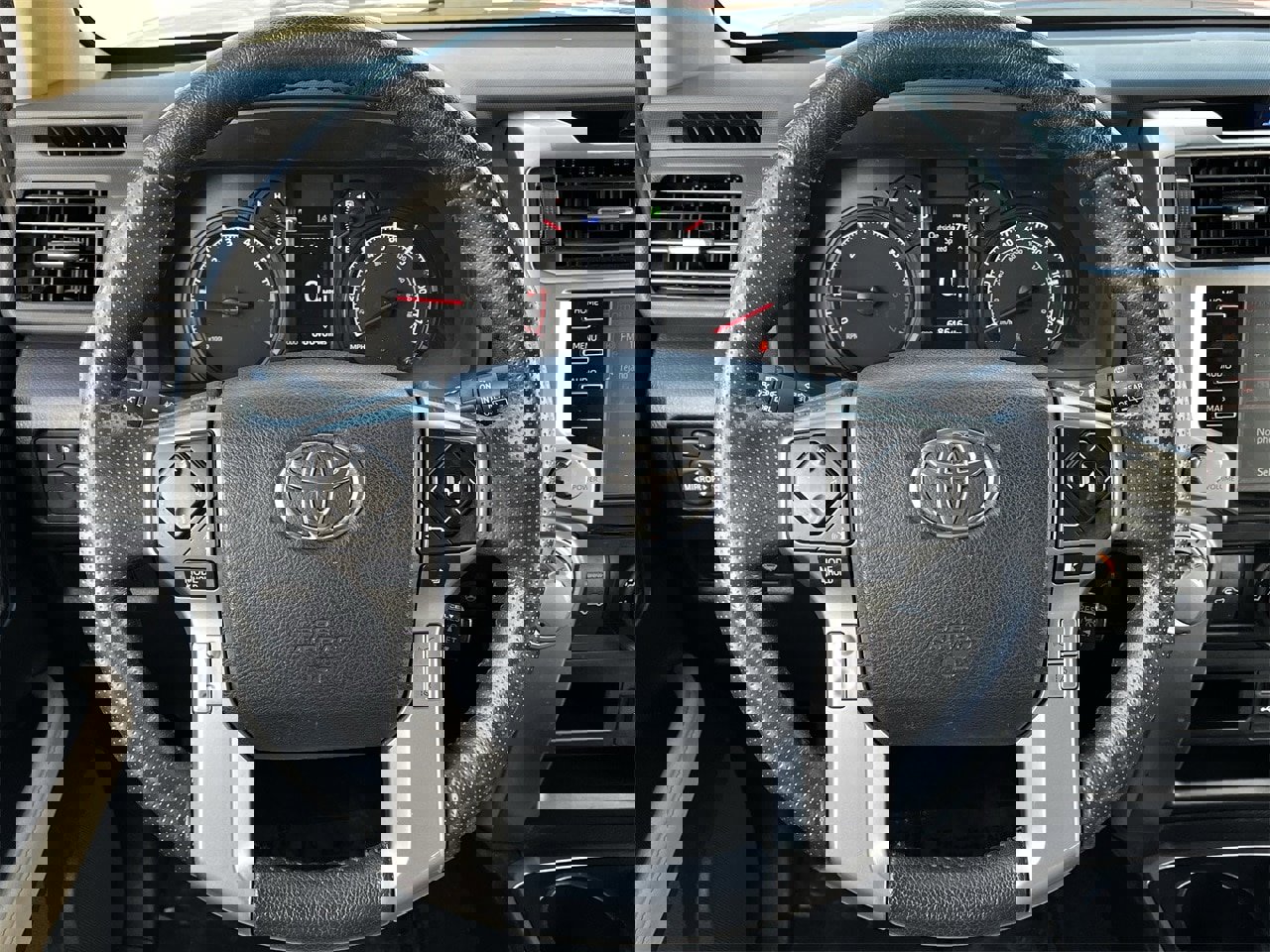 Used 2023 Toyota 4Runner SR5 Premium image 10