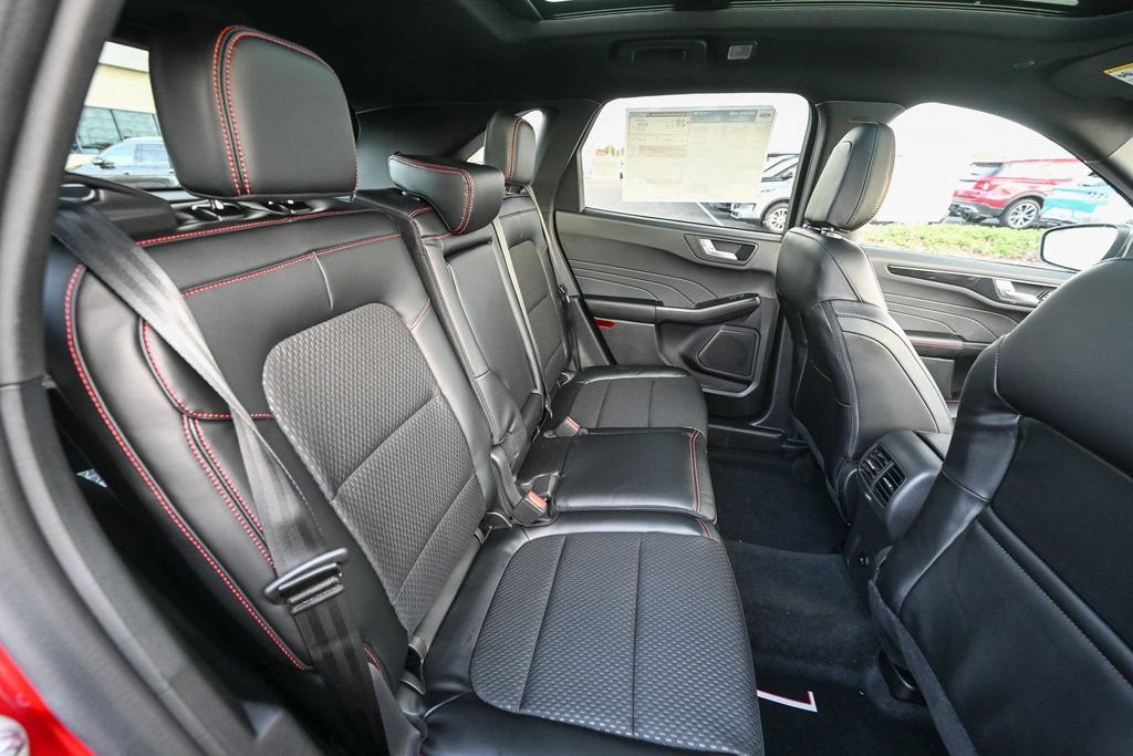 New 2026 Ford Escape ST-Line w/ Cold Weather Package image 24