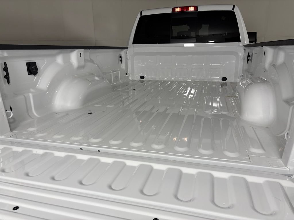 New 2027 RAM 3500 Tradesman AWD/4WD image 14