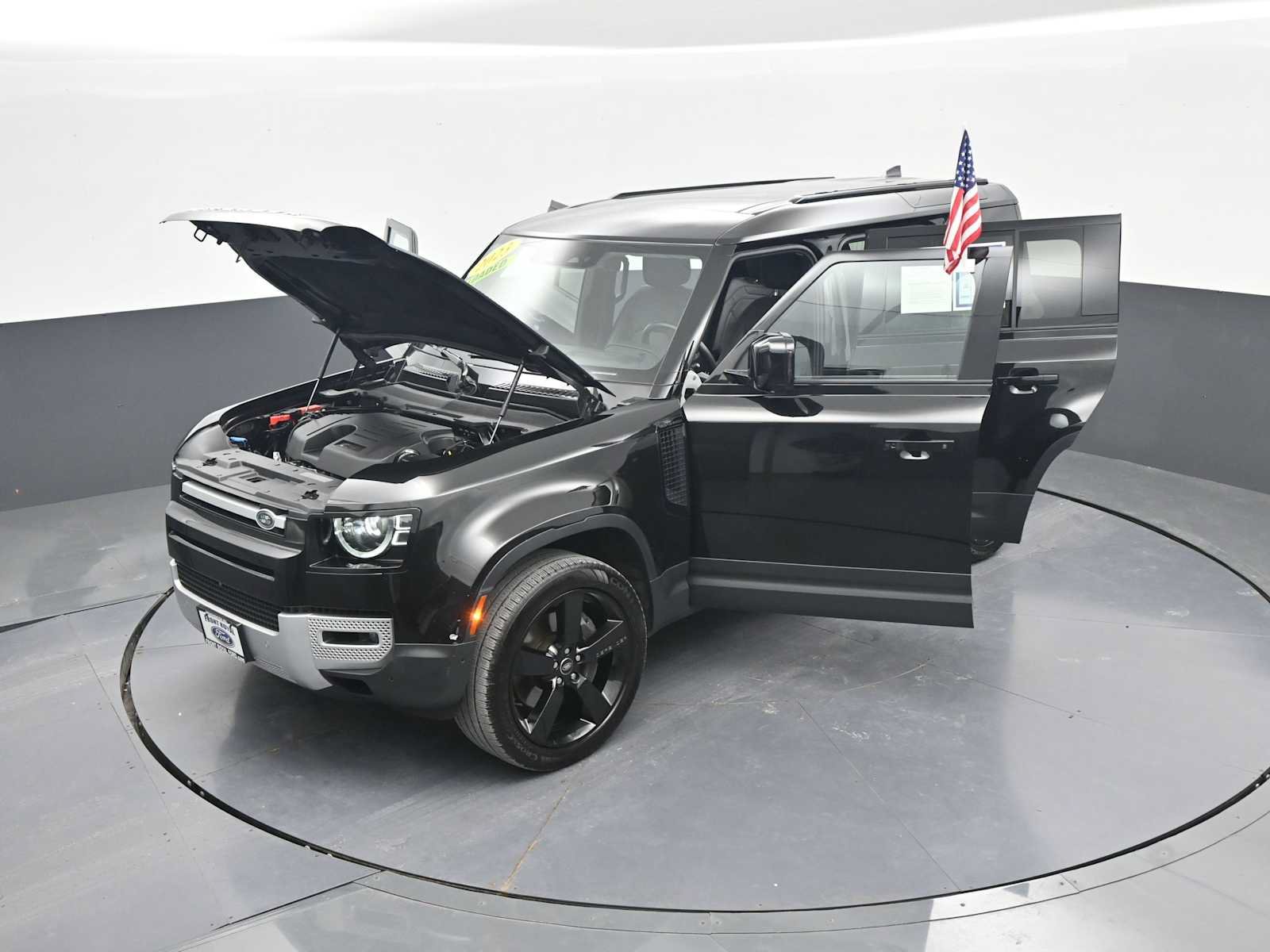 Used 2023 Land Rover Defender 110 SE AWD/4WD image 45