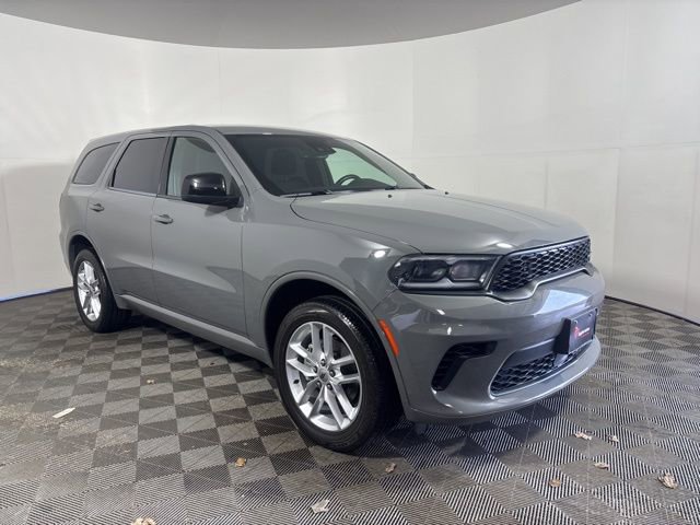 Used 2023 Dodge Durango GT image 1