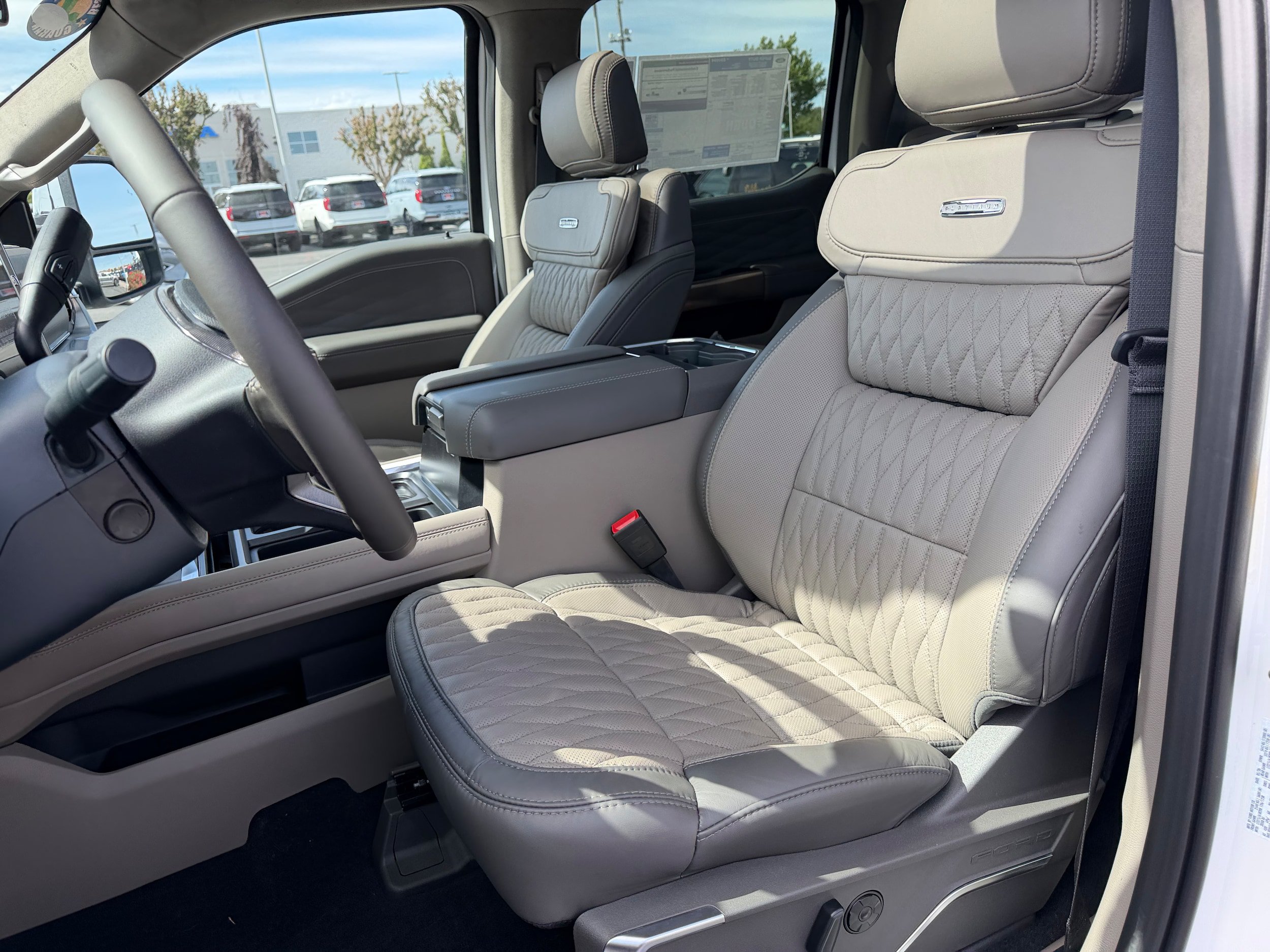 New 2026 Ford F350 Platinum w/ Platinum Plus Package AWD/4WD image 11