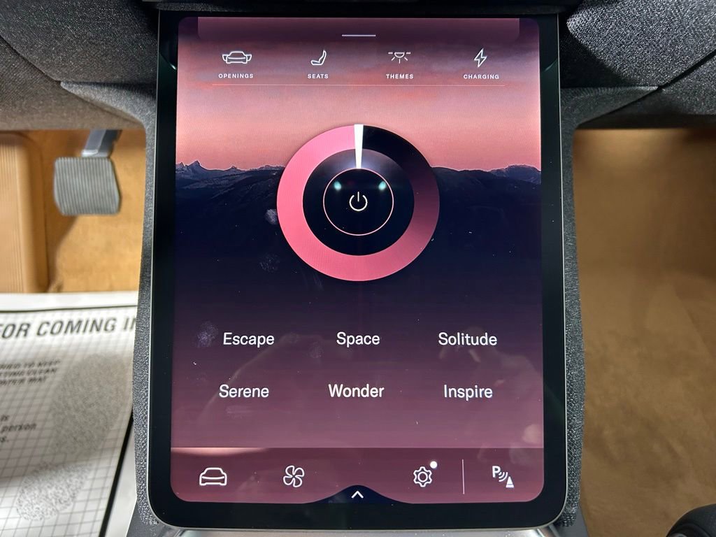 Used 2023 Lucid Air Touring image 20
