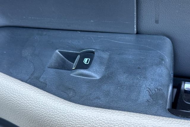 Used 2024 Ford Expedition Limited AWD/4WD image 23