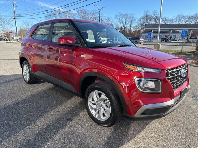 Used 2026 Hyundai Venue SE image 4