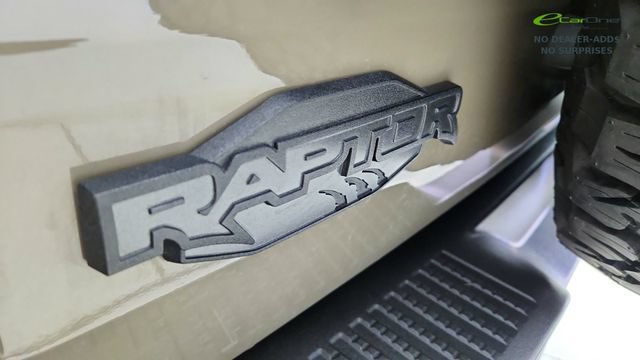 Used 2025 Ford Bronco Raptor AWD/4WD image 16