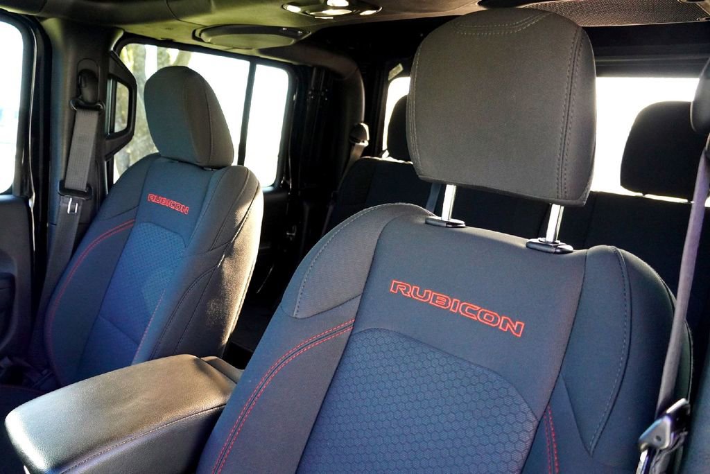 Used 2022 Jeep Gladiator Rubicon w/ Safety Group image 15