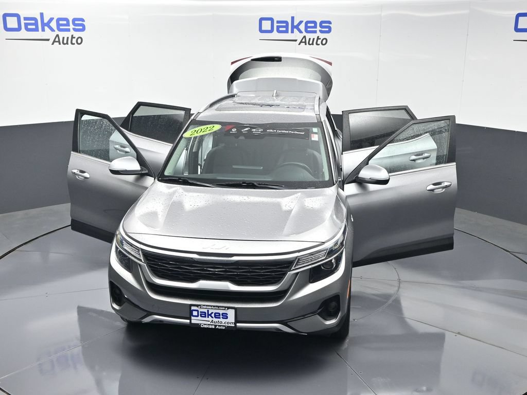 Certified 2022 Kia Seltos EX AWD/4WD image 57