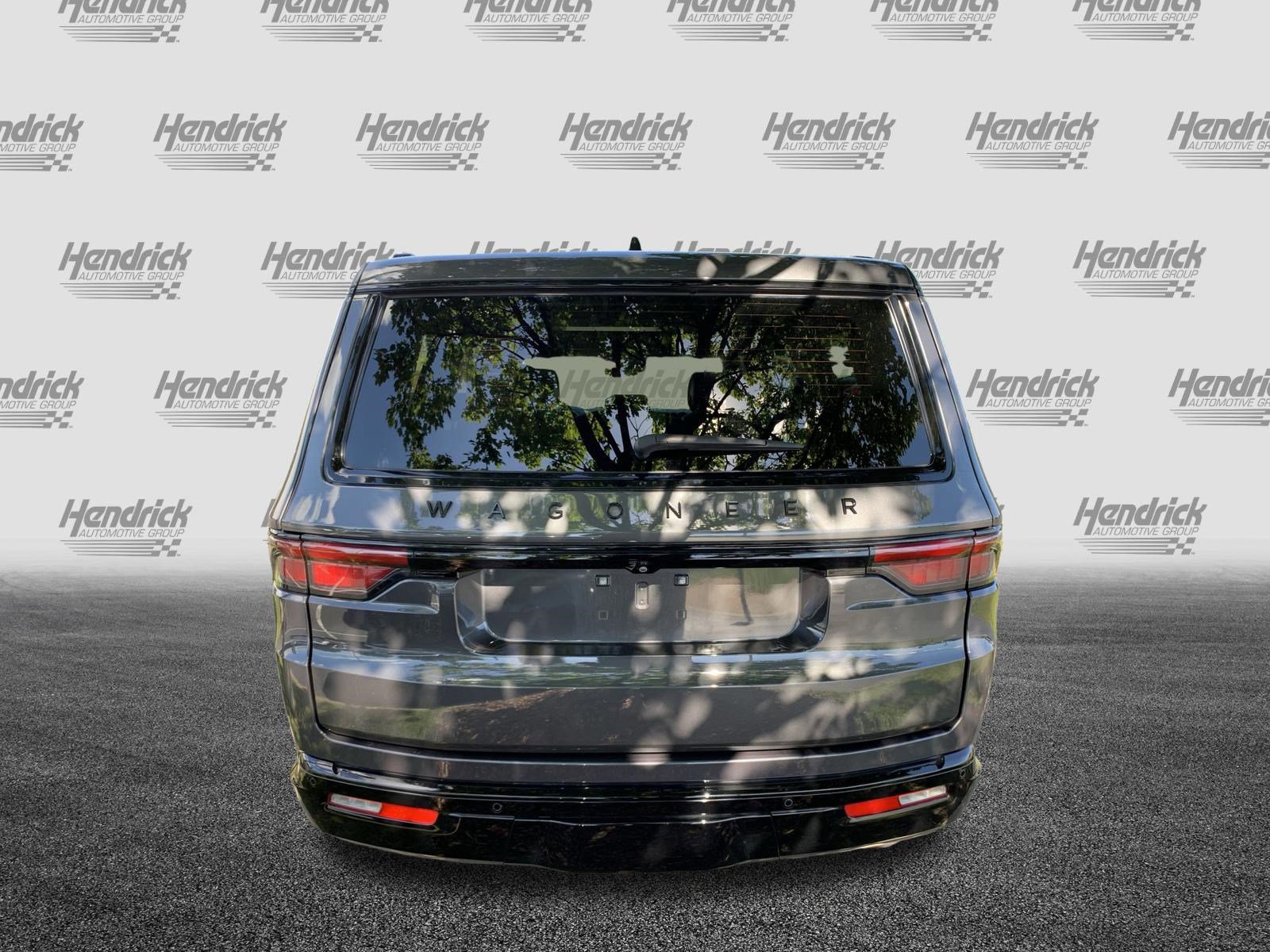 Used 2024 Jeep Wagoneer Series II w/ Convenience Group I RWD image 9