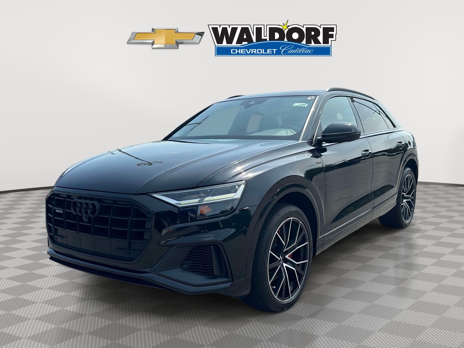 Used 2020 Audi Q8 Premium Plus w/ Premium Plus Package AWD/4WD image 3