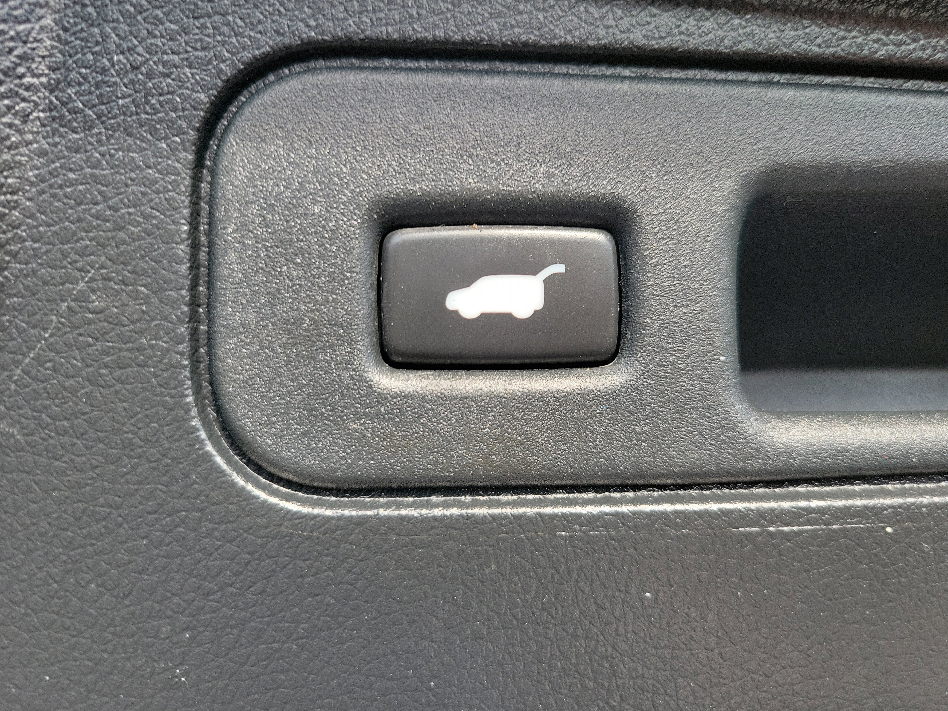 Used 2022 Honda Passport EX-L image 14