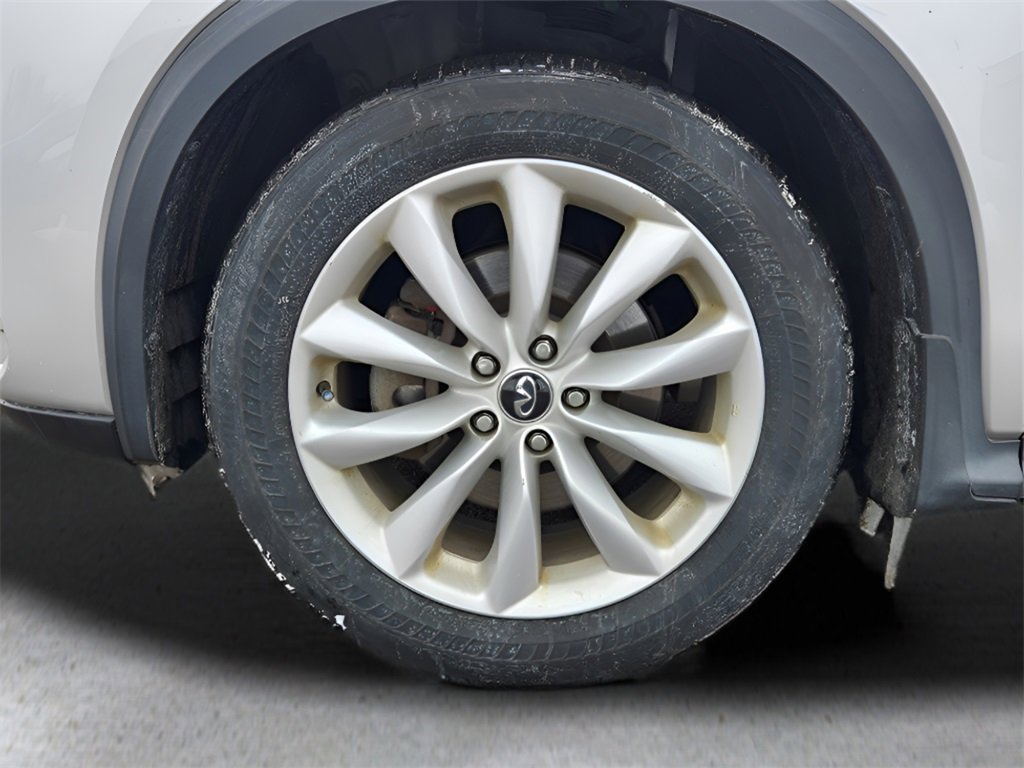 Used 2019 INFINITI QX50 Essential w/ Premium Heat Package image 10