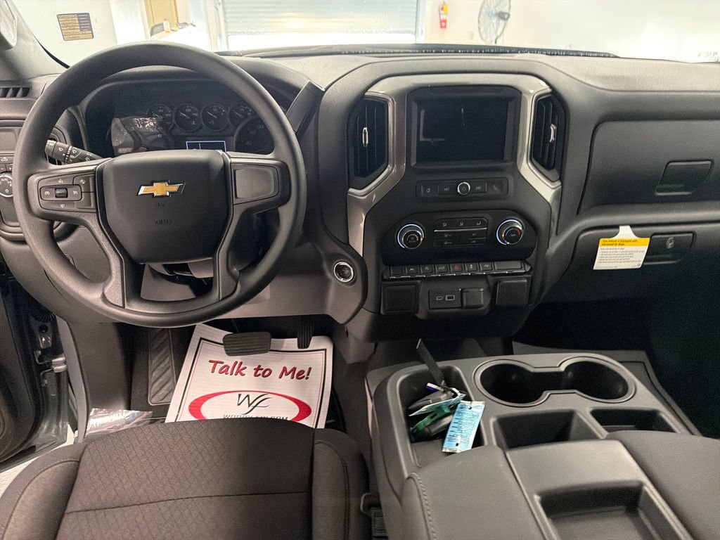 New 2026 Chevrolet Silverado 1500 Custom RWD image 16