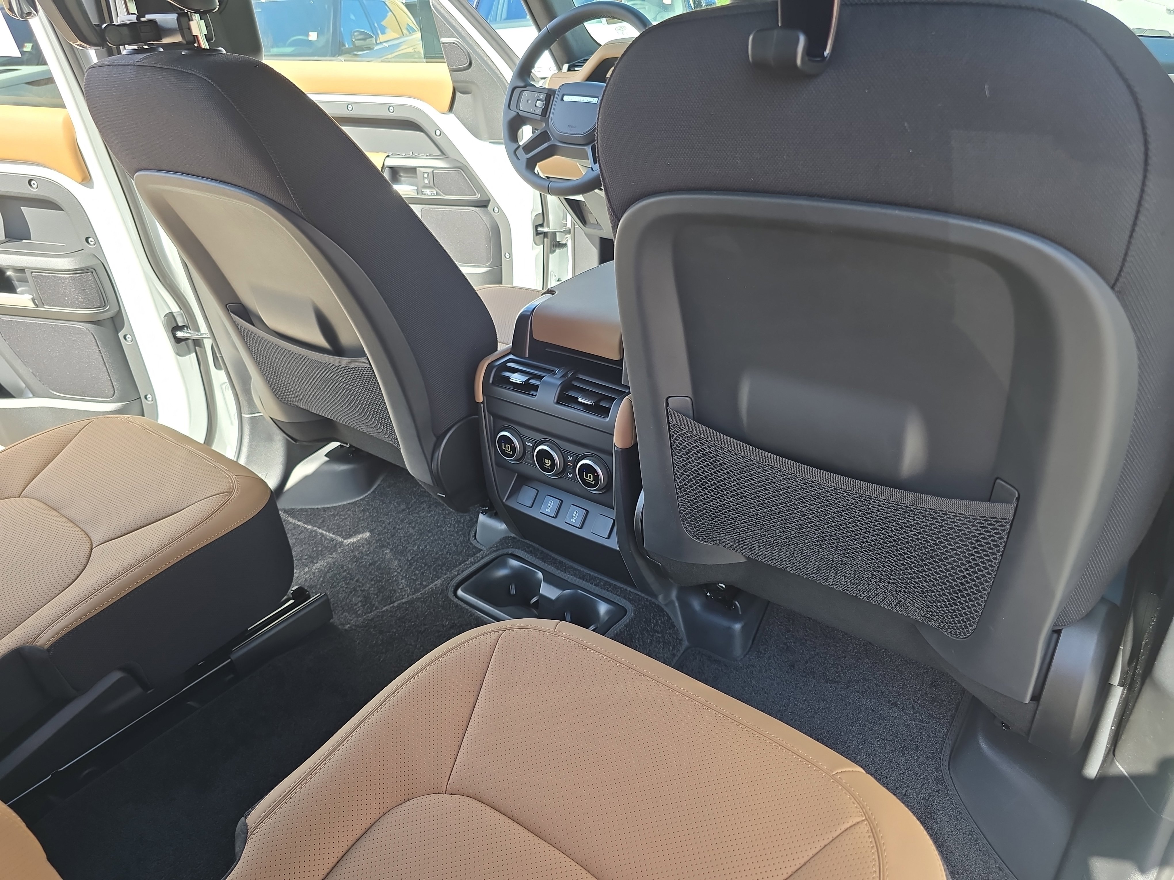 New 2026 Land Rover Defender 130 V8 image 11