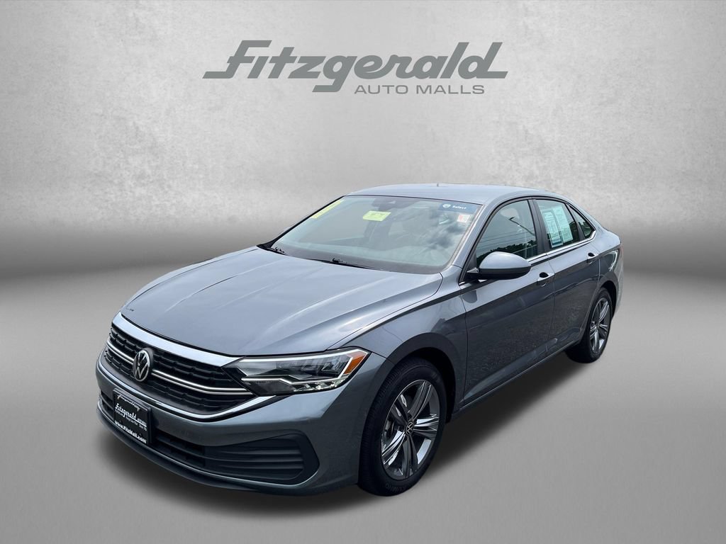 Used 2024 Volkswagen Jetta SE FWD video 2