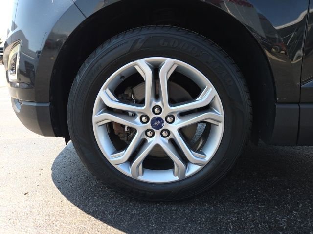 Used 2015 Ford Edge Titanium w/ Canadian Touring Package image 27