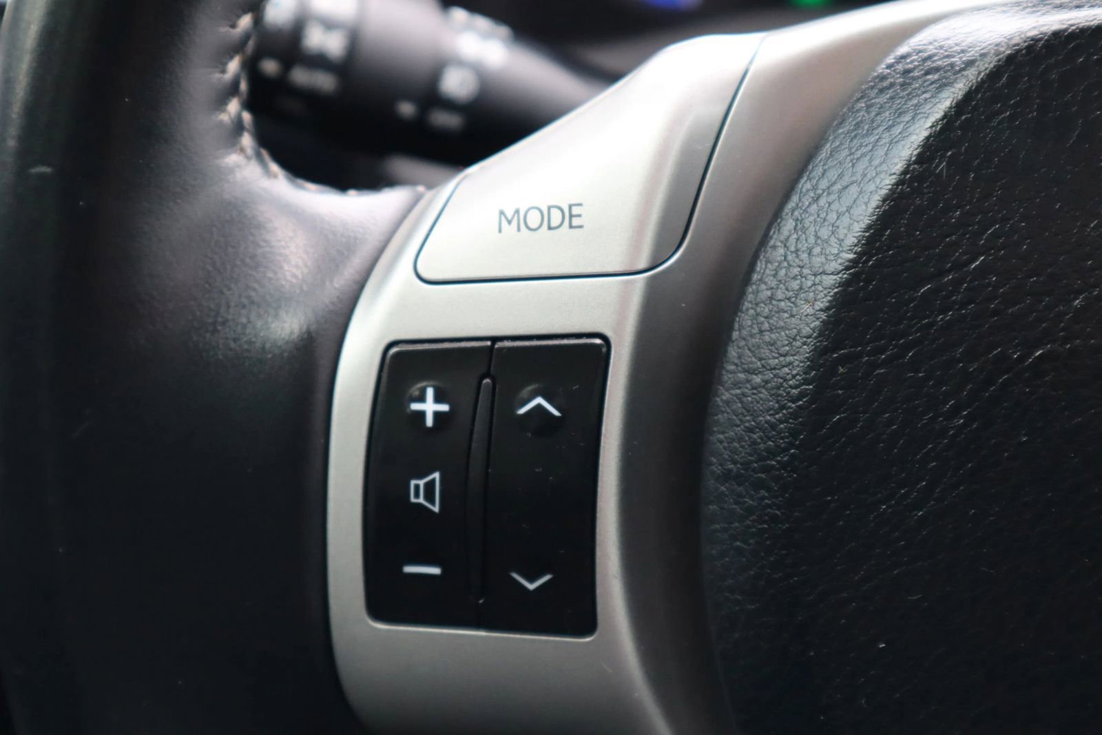 Used 2012 Lexus CT 200h image 26