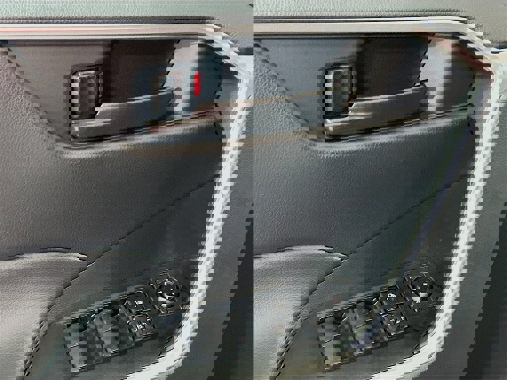 New 2025 Toyota RAV4 LE image 17