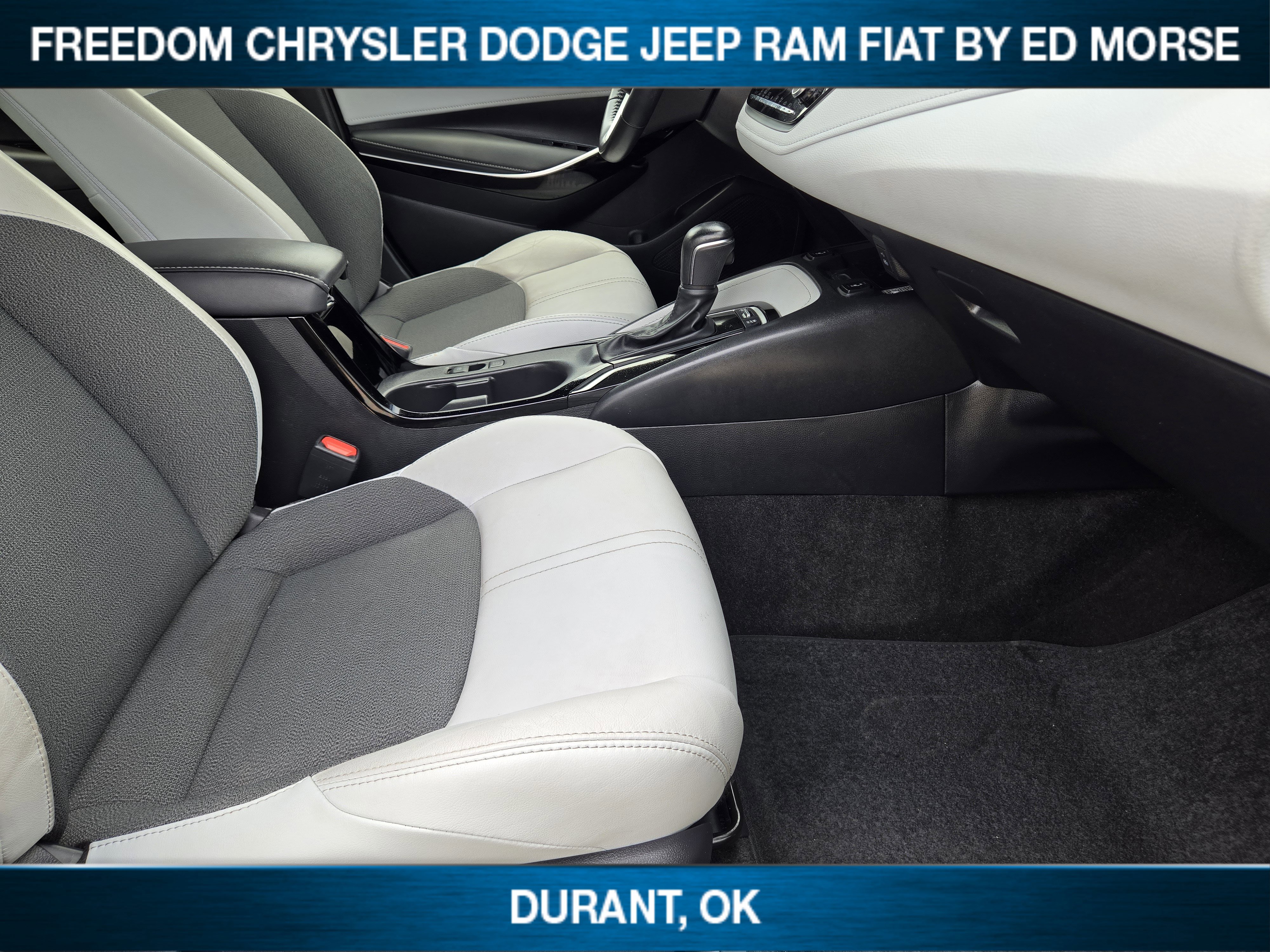 Used 2024 Toyota Corolla XSE FWD image 9