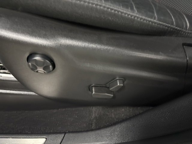 Used 2022 Dodge Durango R/T w/ Trailer Tow Group IV image 18