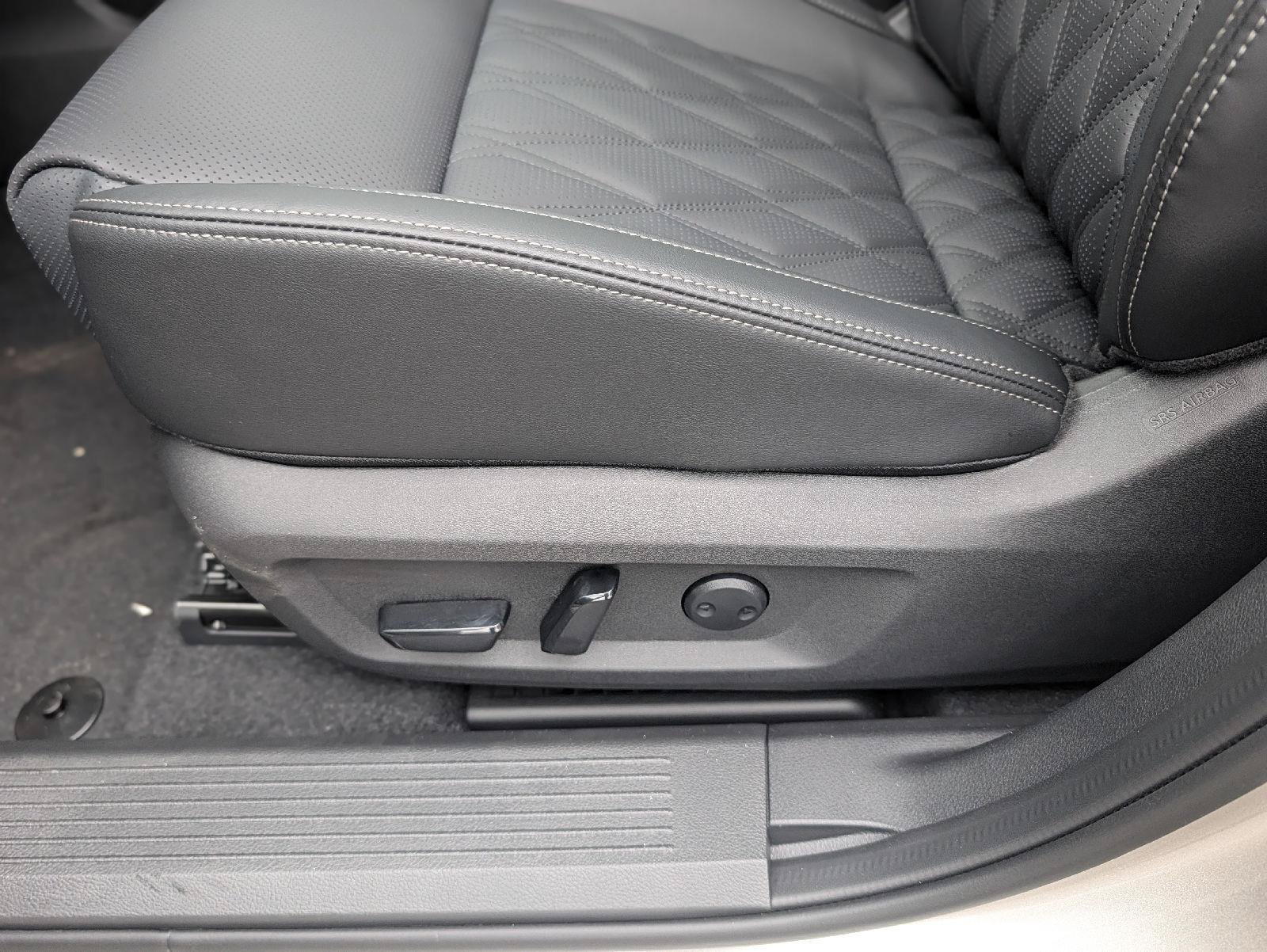 New 2026 Nissan Rogue Platinum AWD/4WD image 26